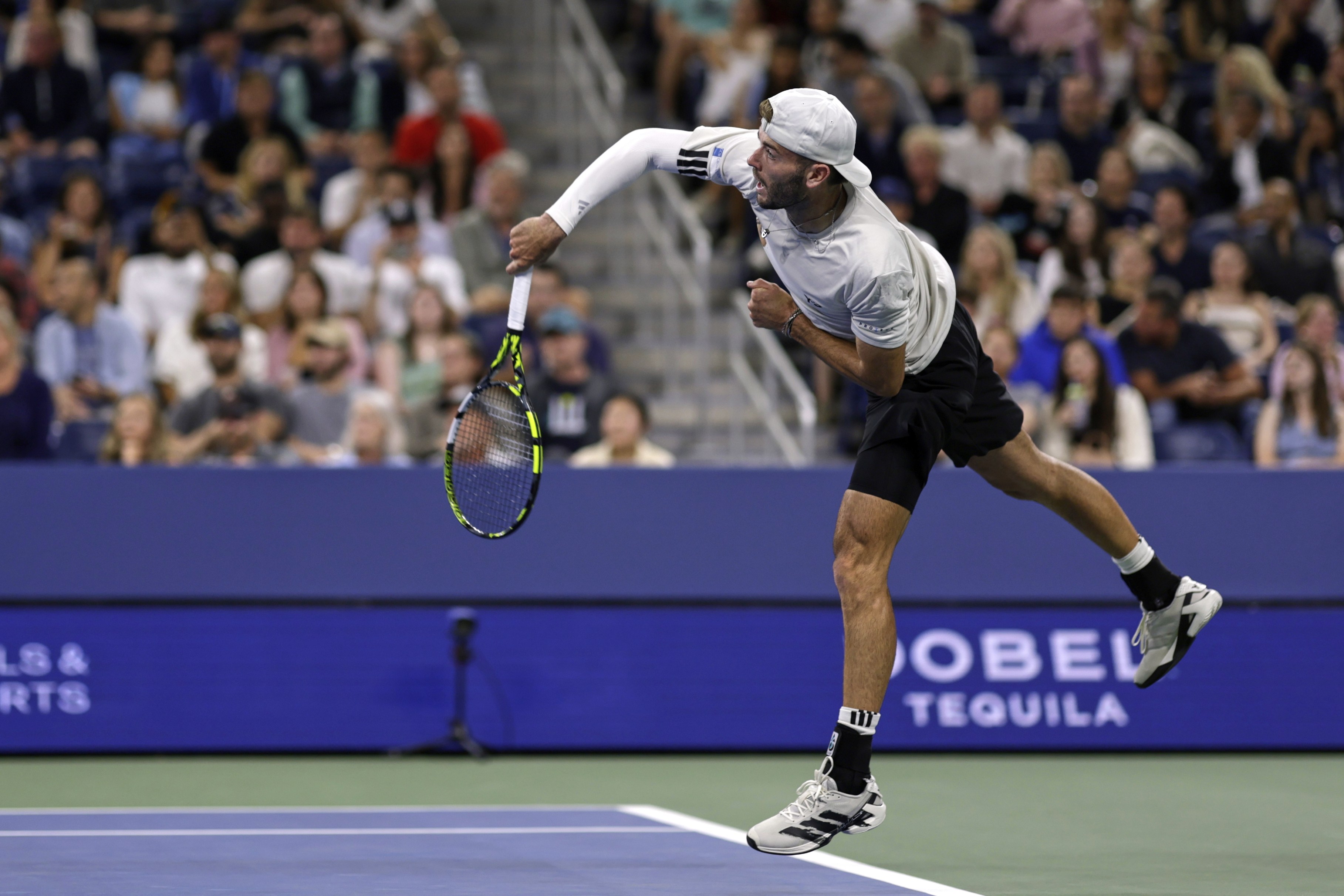 美网碾压温网,兹维列夫刷新纪录 美网碾压温网,兹维列夫刷新纪录