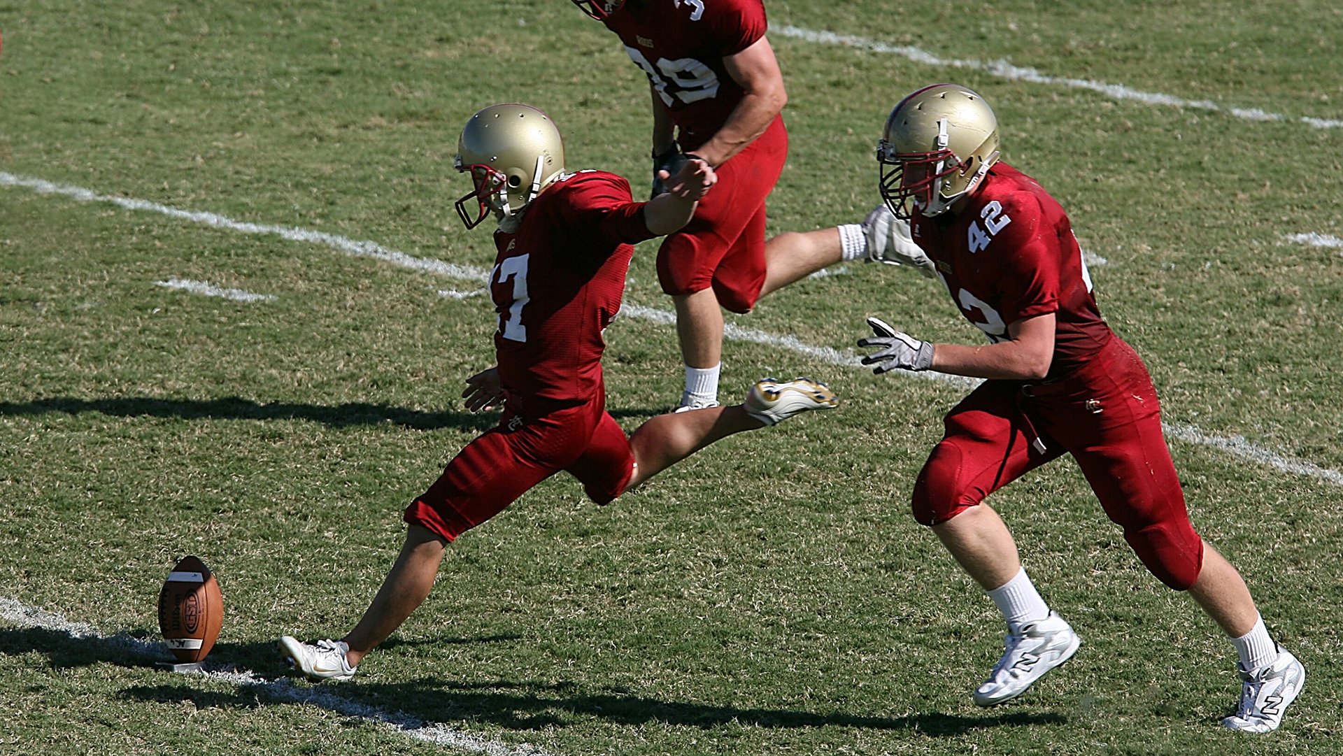 姆巴佩独造两球导演逆转好戏,洪都拉斯最后时刻绝杀伊朗创历史
