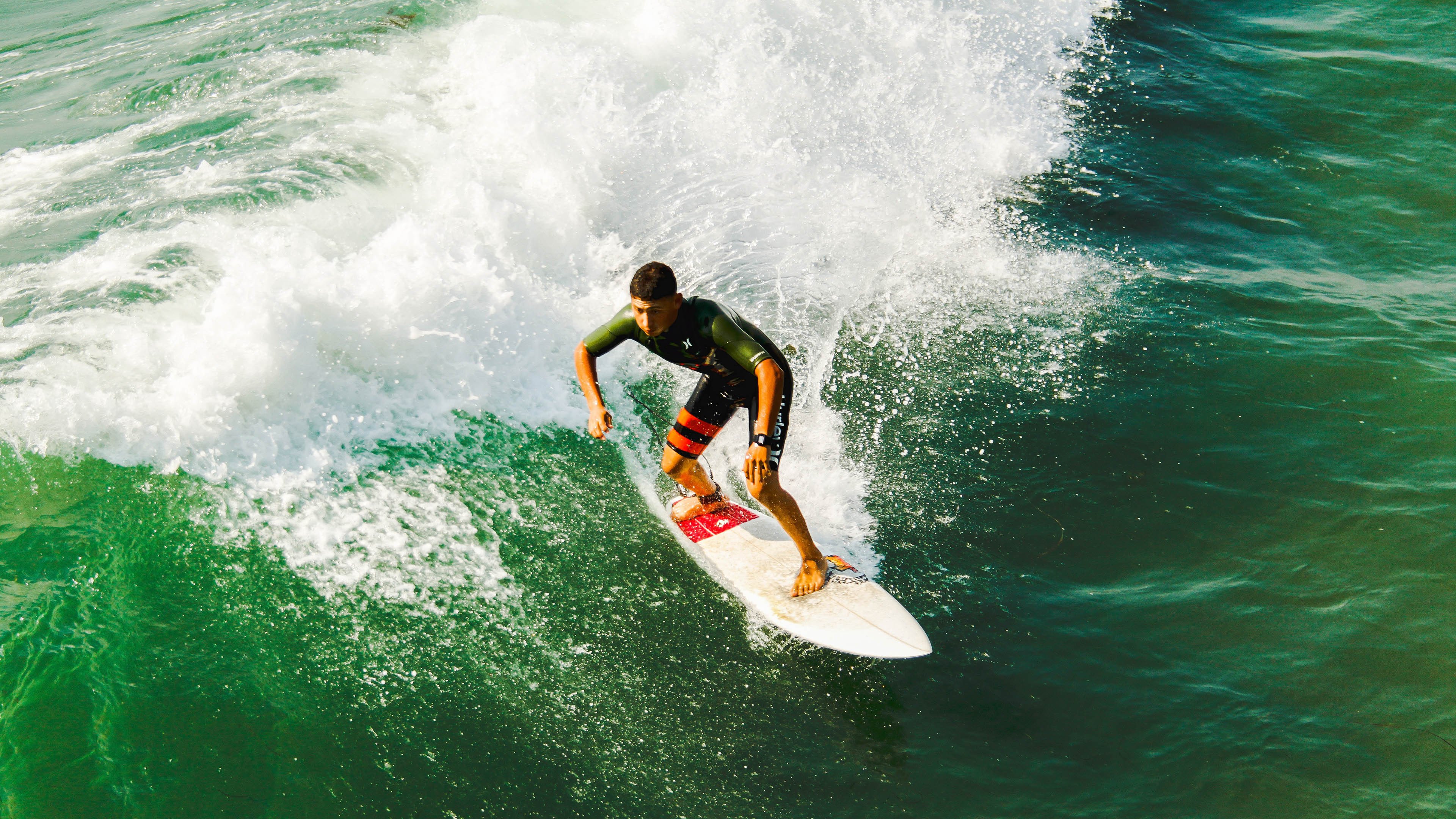 西甲德比硝烟未散，哥斯达黎加足球德比再掀风云，力克牙买加的战术启示